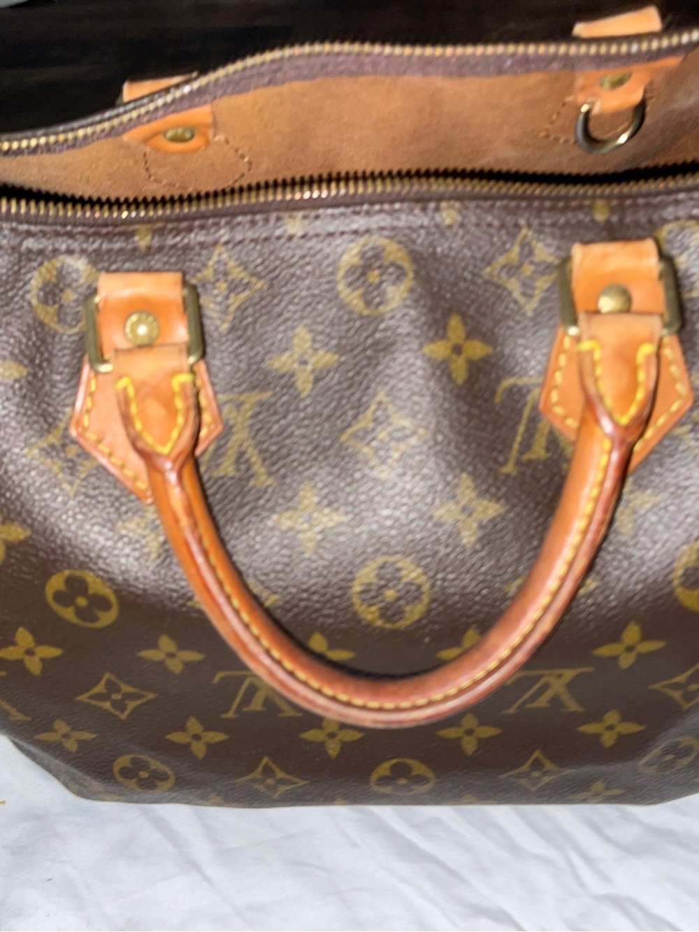 Louis Vuitton Monogram Speedy 30 - Picture 7 of 16